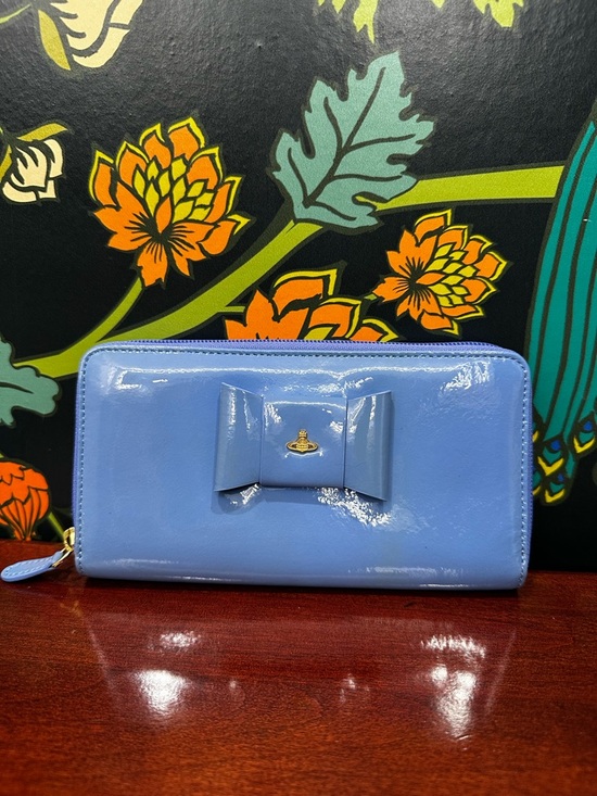 Vivienne Westwood Fiocco Bow Patent Zip Around Wallet Acqua (C3) - Picture 2 of 13